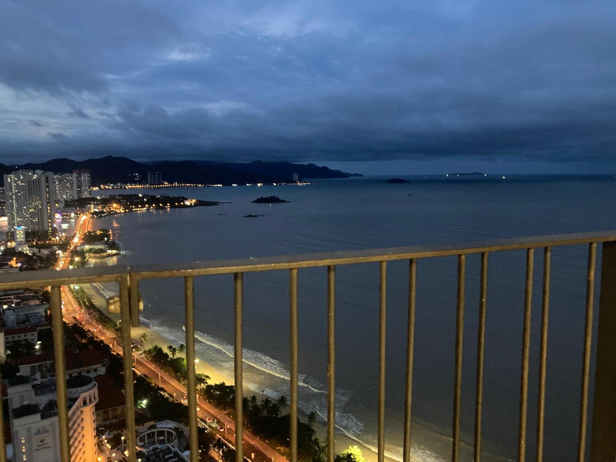 Can Ho Gold Coast O Nha Trang View Bien - Vivastay 外观 照片